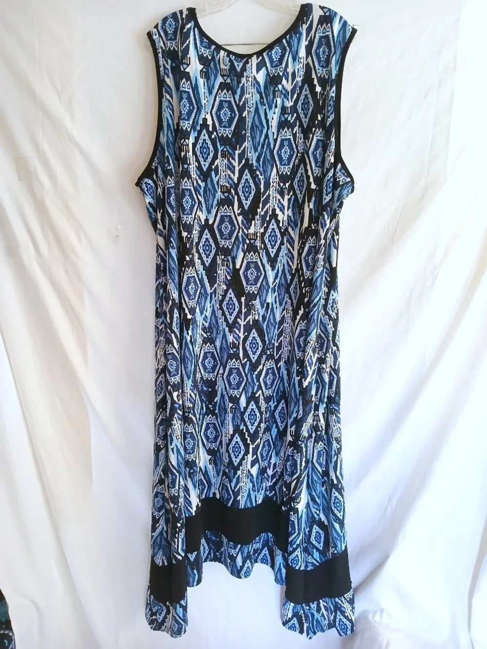 Avenue sleeveless maxi